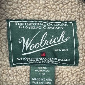 Woolrich Sherpa Lined Jacket Light Weight Warm